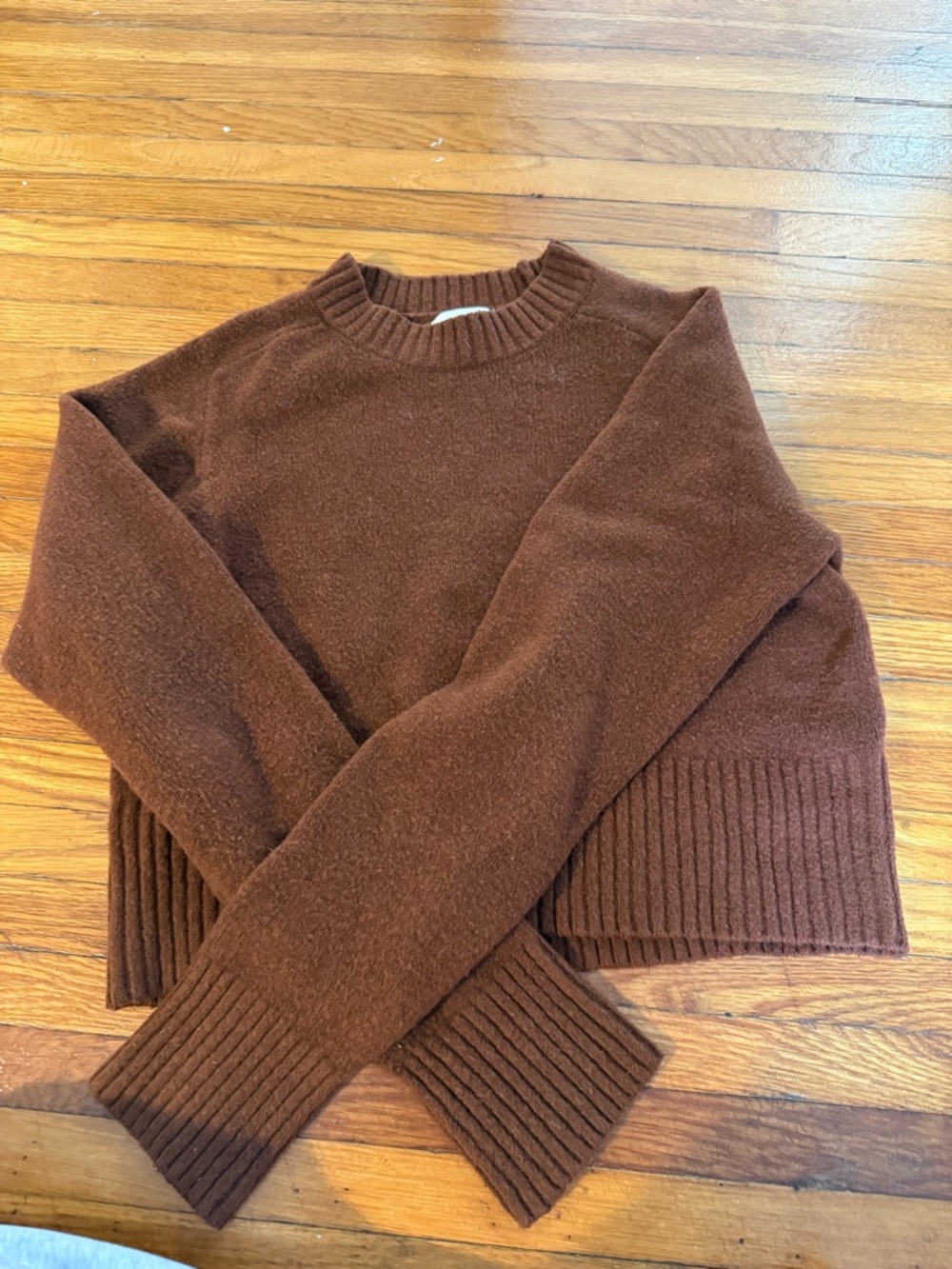 Universal Thread Chocolate Brown Crewneck Sweater